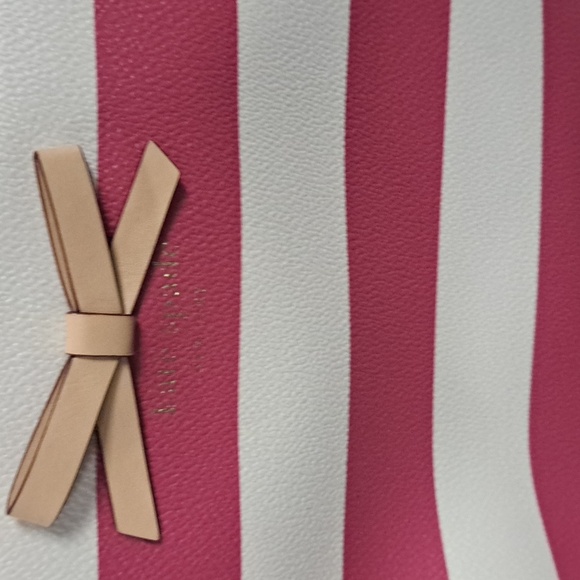 Kate Spade Eden Street Margareta tote bag in a pink and white striped - Picture 6 of 12